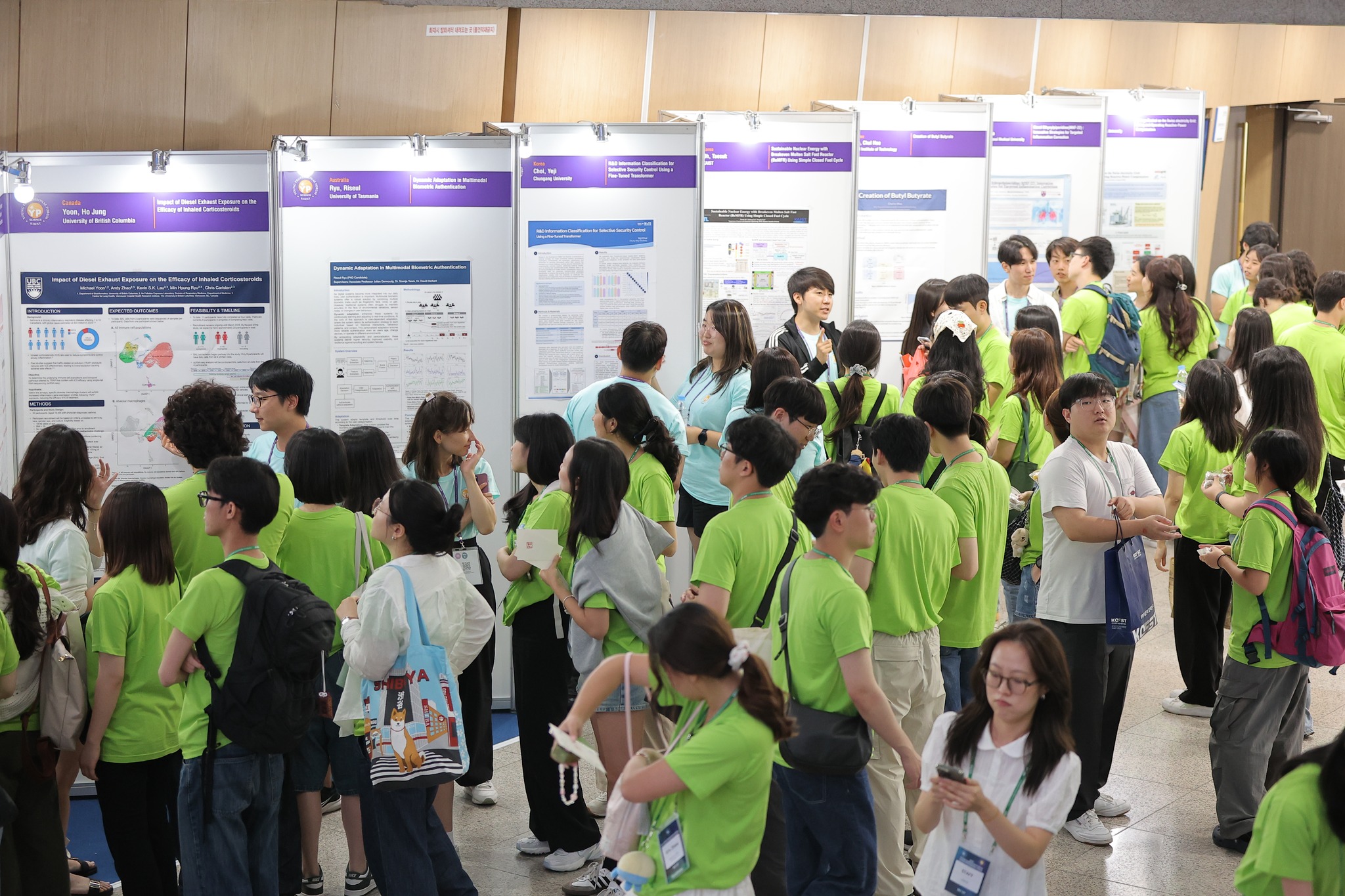  관련사진 1 보기