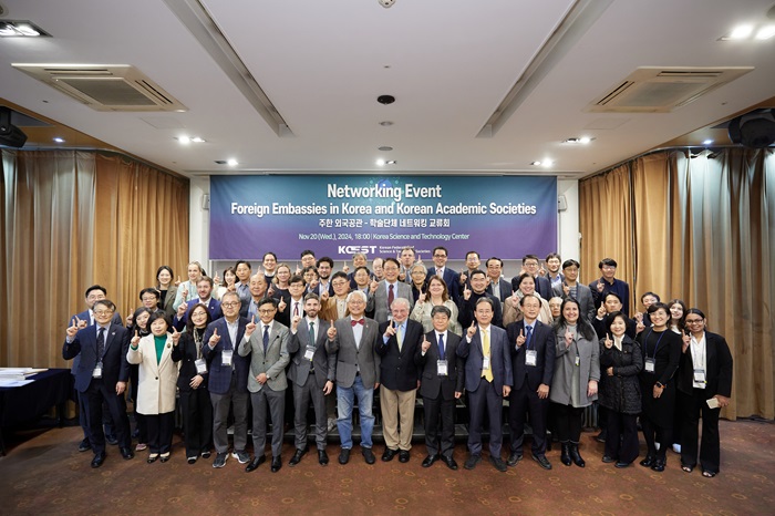  관련사진 1 보기