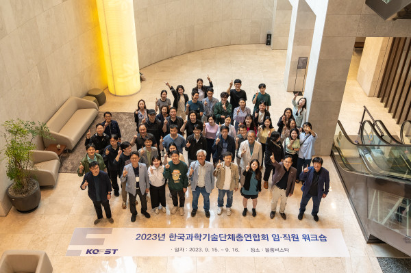  관련사진 1 보기