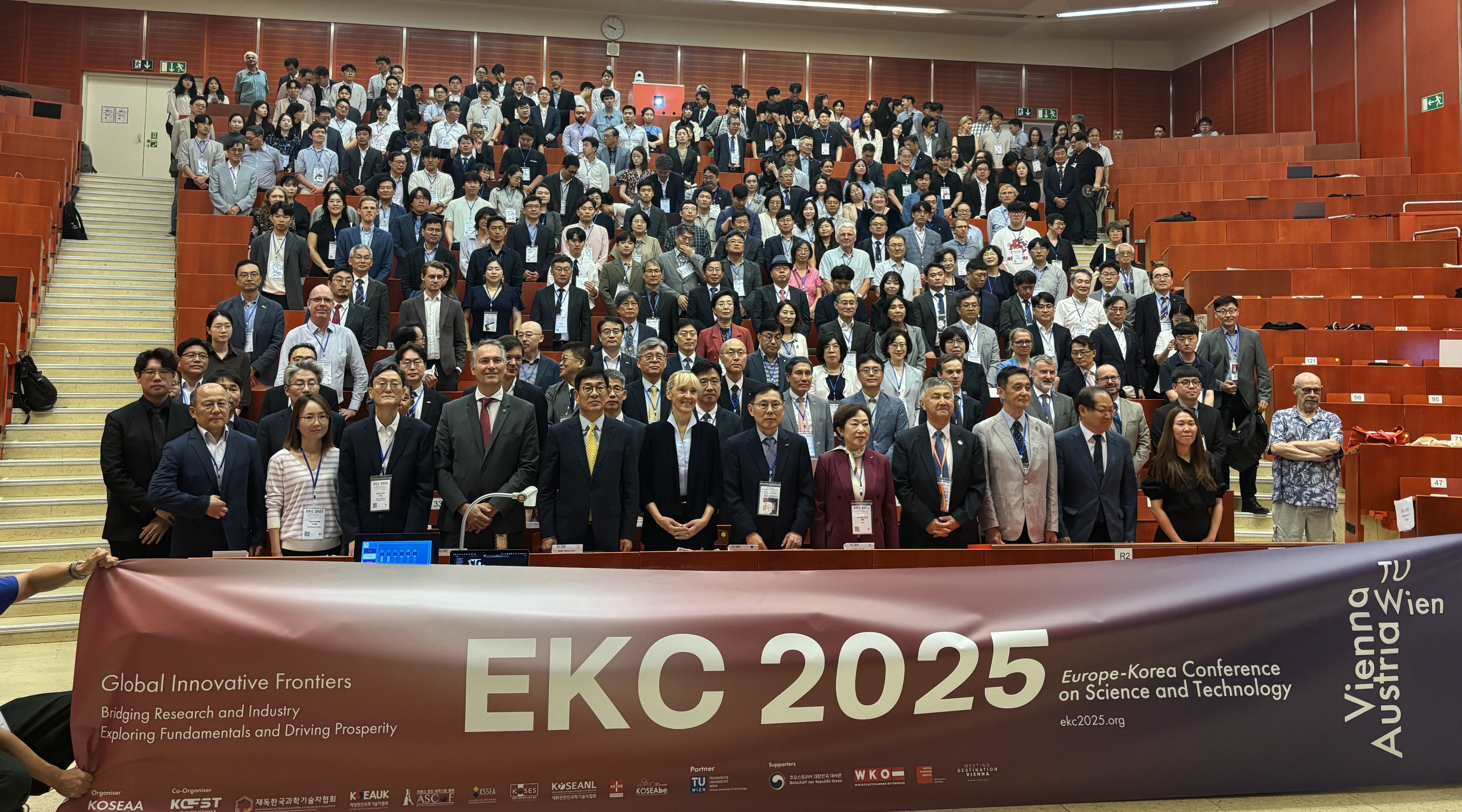  관련사진 1 보기