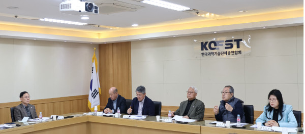  관련사진 1 보기